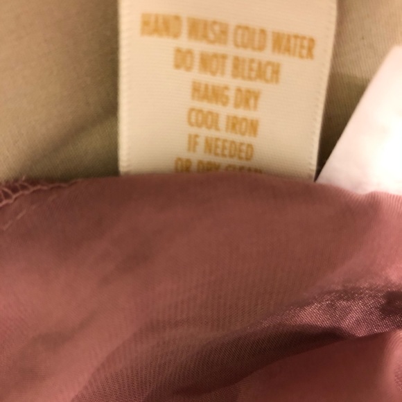 Deep rose pink, cap sleeved blouse. - Picture 4 of 4